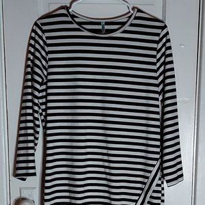 B&W Striped Bodycon Dress